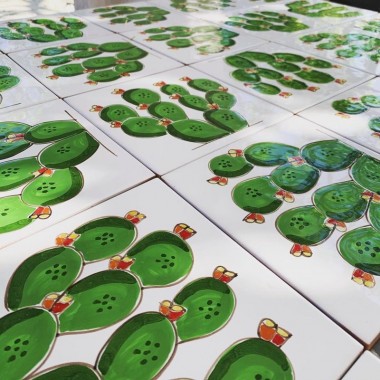Handmade ceramic Wall Tile Pricly Pear desimone pottery Folk PI297FC Handmade ceramic Wall Tile Pricly Pear desimone pottery Folk PI297FC